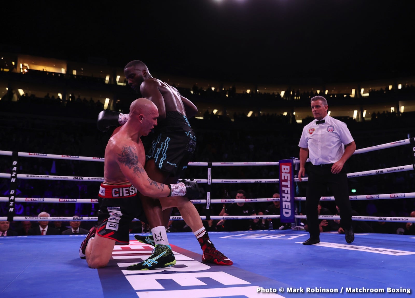 Lawrence Okolie, Michal Cieslak: boxing image / photo