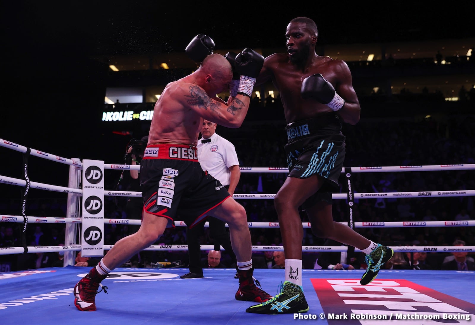 Lawrence Okolie vs. Michal Cieslak - LIVE action results from O2 in London
