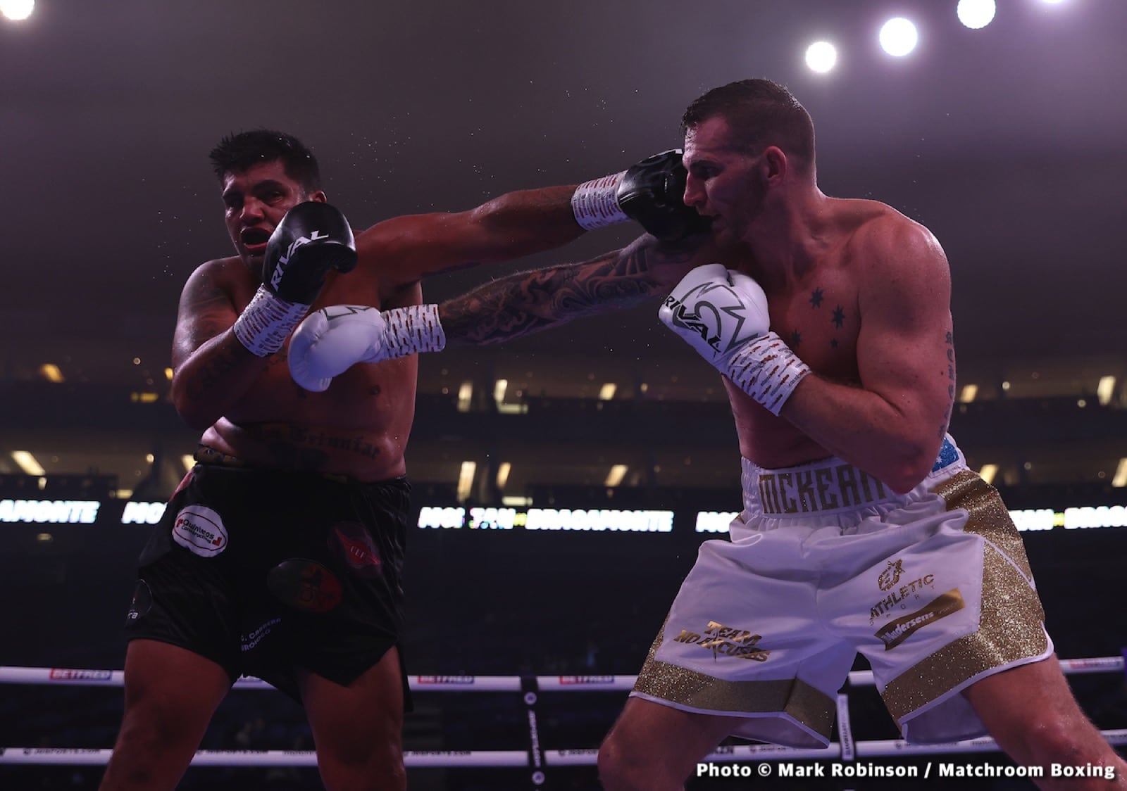 Photos: Demsey McKean cruises to 8 round decision on UK debut