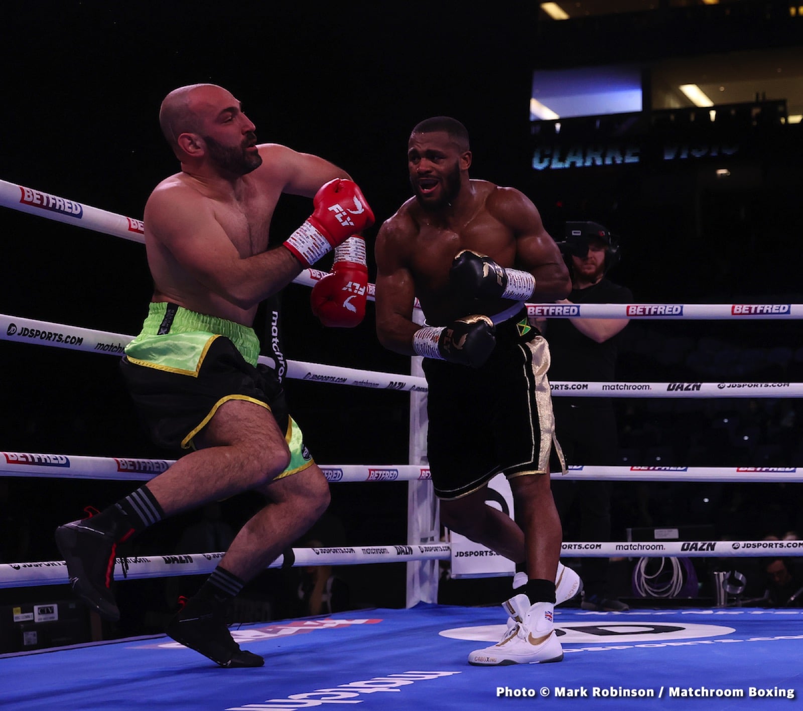 Lawrence Okolie vs. Michal Cieslak - LIVE action results from O2 in London