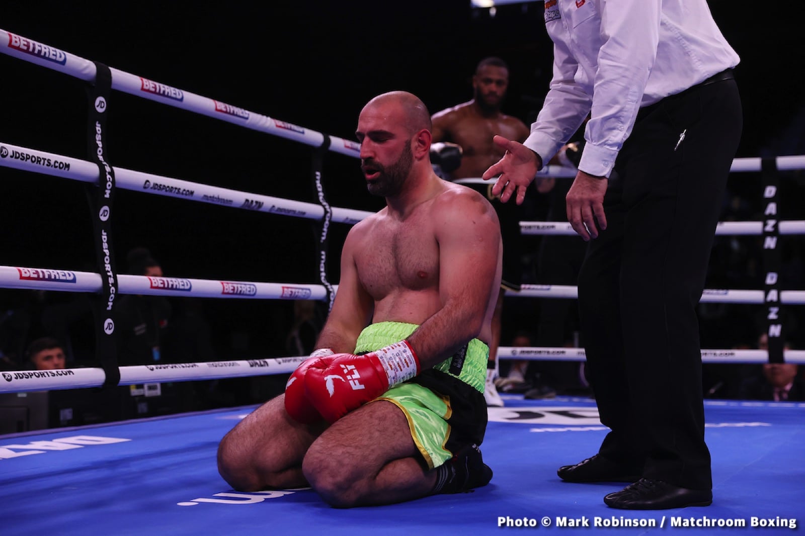Lawrence Okolie vs. Michal Cieslak - LIVE action results from O2 in London