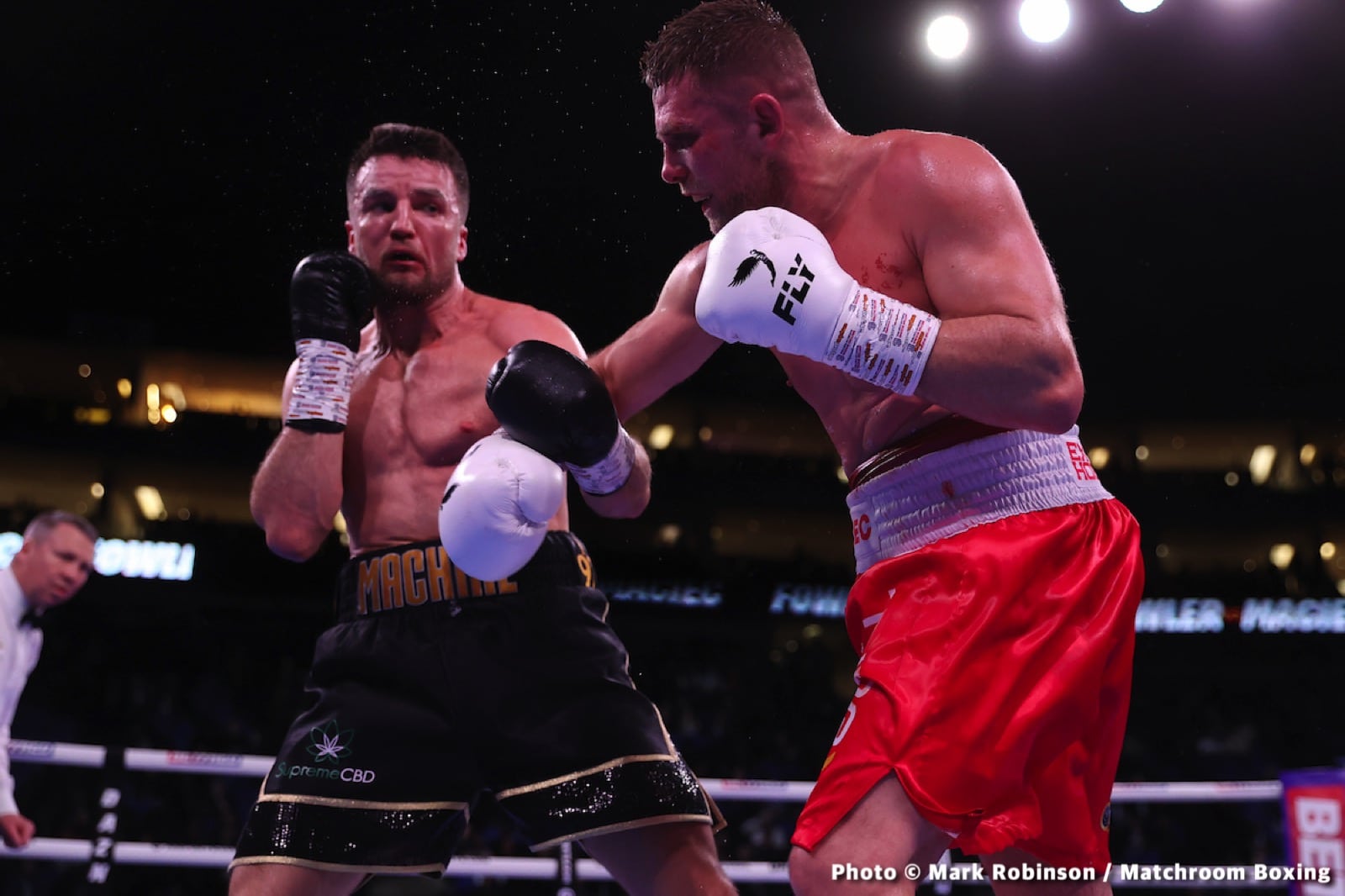 Lawrence Okolie vs. Michal Cieslak - LIVE action results from O2 in London