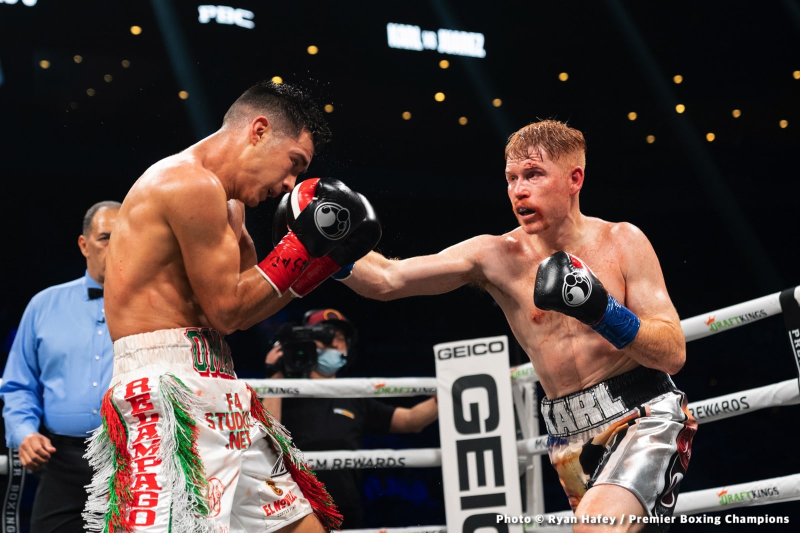 Photos: Thurman defeats Barrios, Santa Cruz Dominates Carbajal