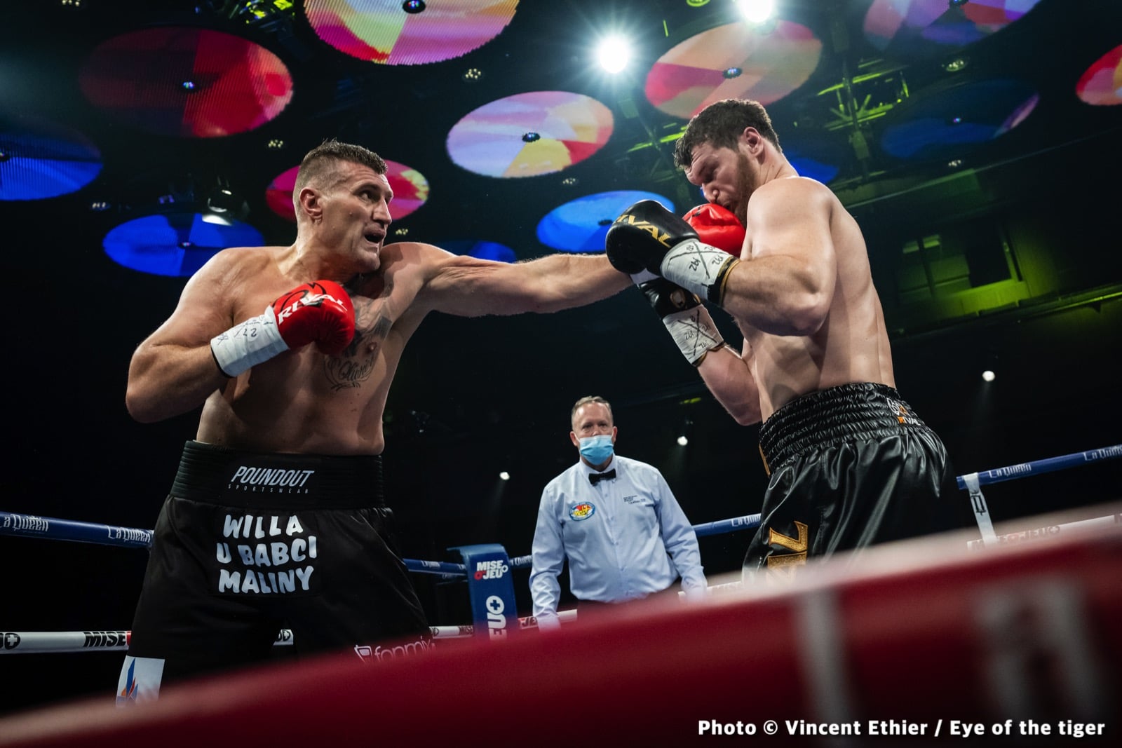 Arslanbek Makhmudov Chops Down A Game Mariusz Wach For Sixth Round Stoppage