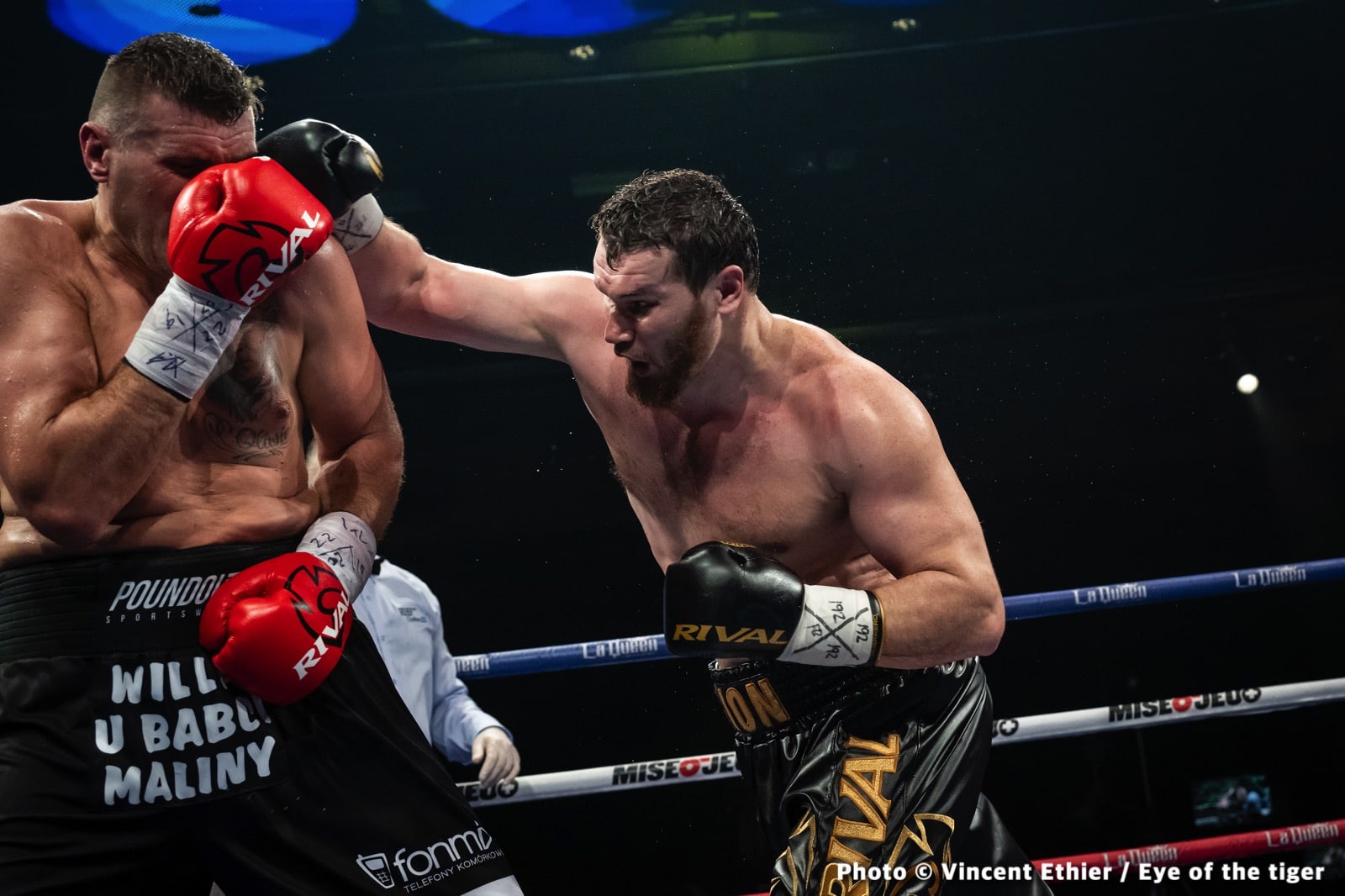 Arslanbek Makhmudov Chops Down A Game Mariusz Wach For Sixth Round Stoppage