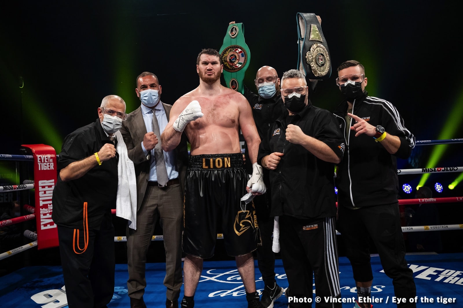 Arslanbek Makhmudov Chops Down A Game Mariusz Wach For Sixth Round Stoppage