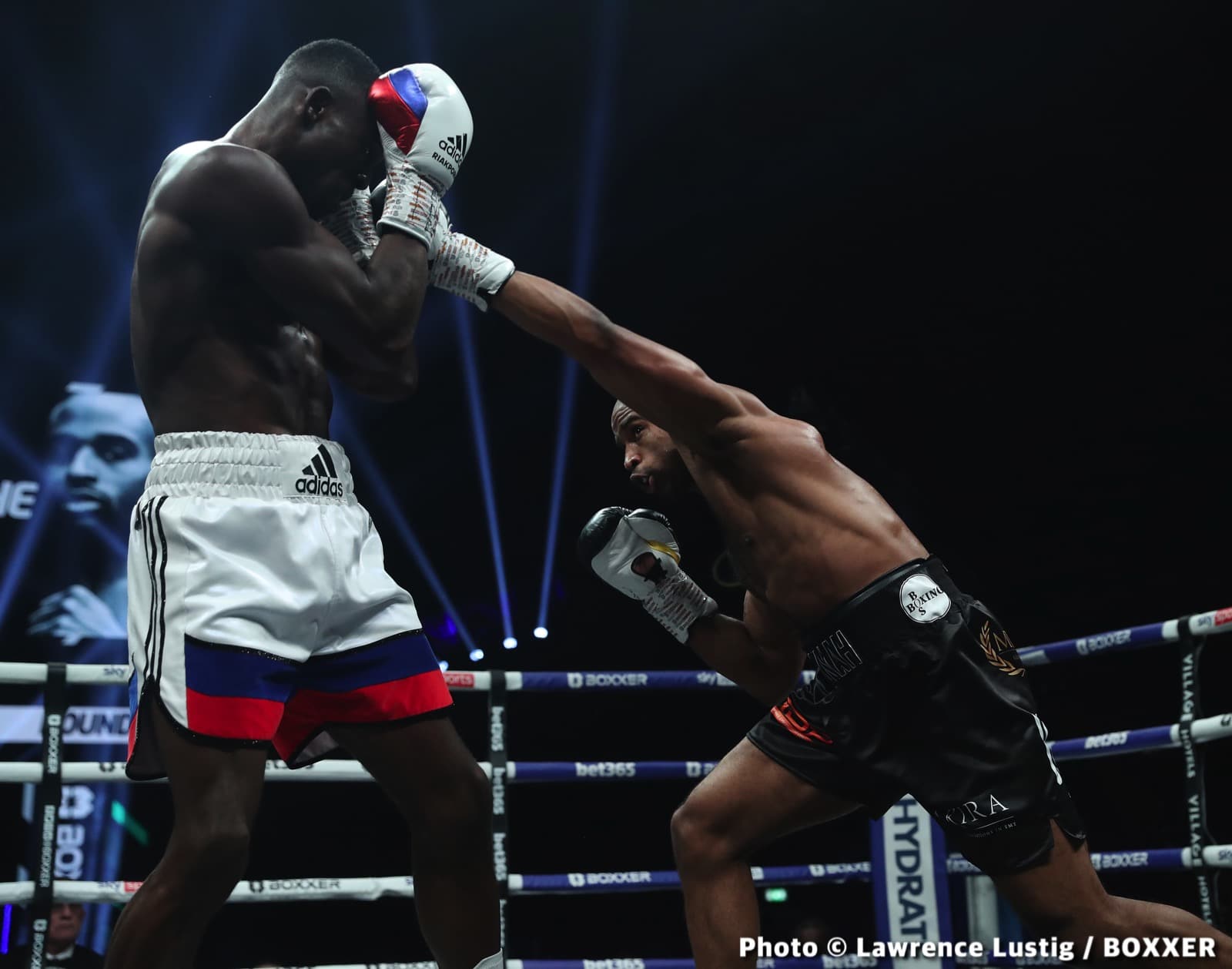 Richard Riakporhe beats Deion Jumah - Boxing Results