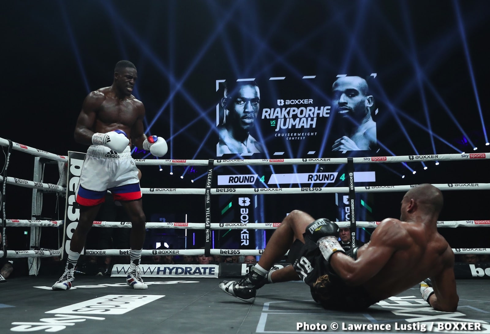 Richard Riakporhe beats Deion Jumah - Boxing Results