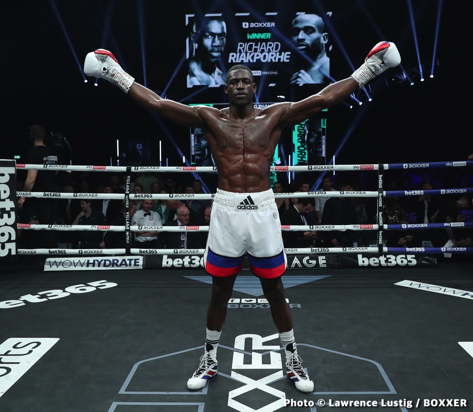 Richard Riakporhe beats Deion Jumah - Boxing Results