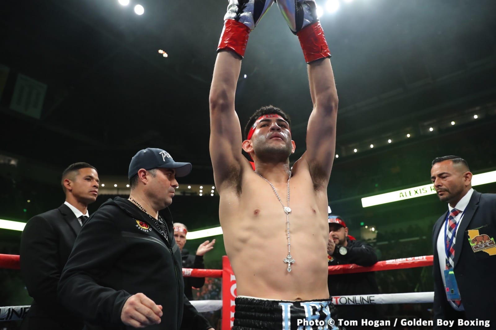 Photos: Rocha destroys Cobbs; McKinson beats Martin