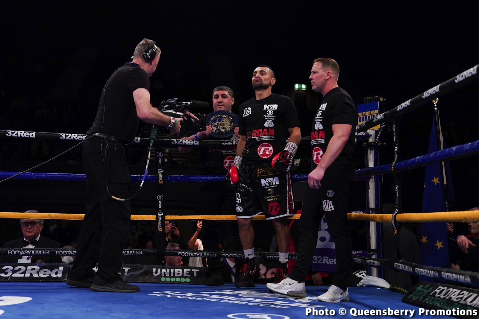 Avanesyan stops Metz, Sheeraz wins - Boxing Results
