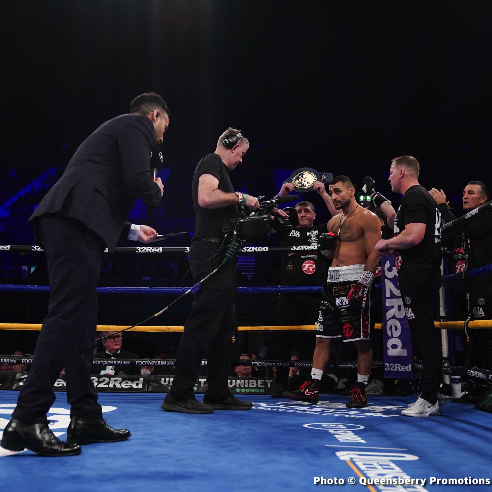 Avanesyan stops Metz, Sheeraz wins - Boxing Results