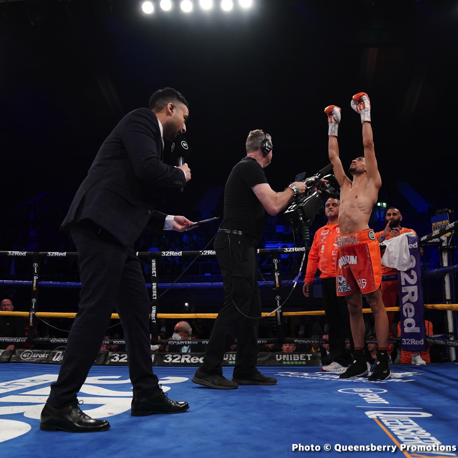 Avanesyan stops Metz, Sheeraz wins - Boxing Results