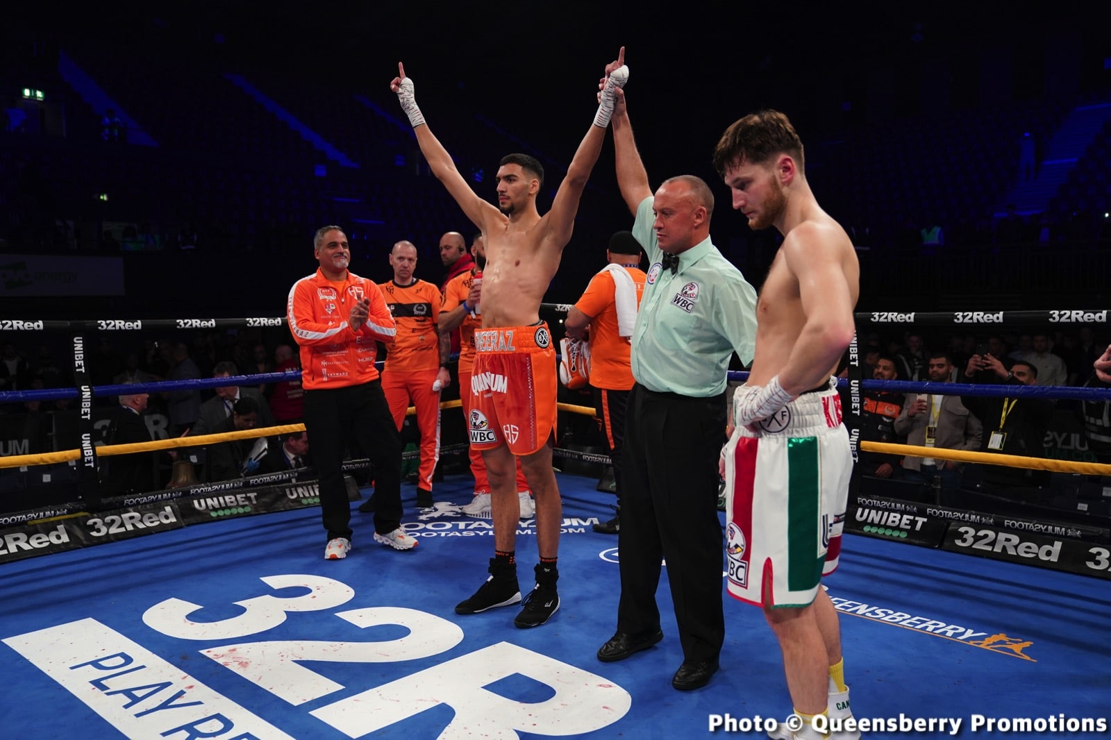 Avanesyan stops Metz, Sheeraz wins - Boxing Results