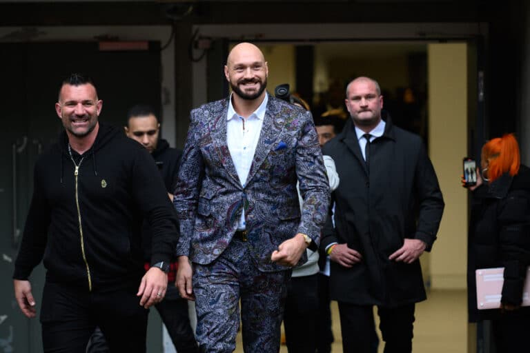 Bob Arum insists Fury vs. Usyk "is not going to fall through"