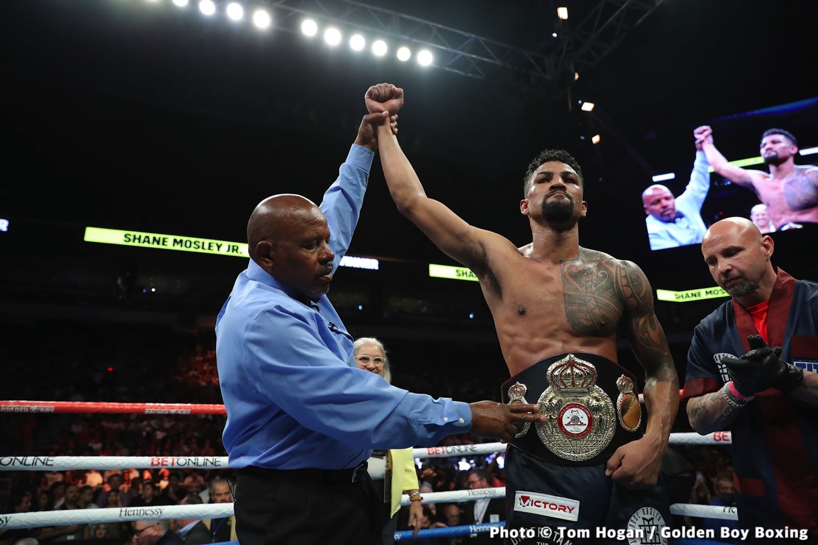 Photos: Ryan Garcia batters Tagoe, Mosley Jr defeats Rosado