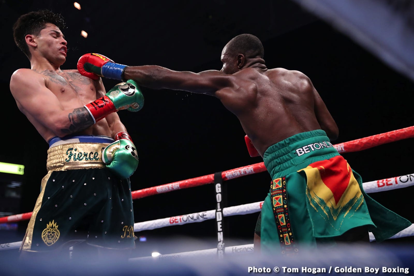 Photos: Ryan Garcia batters Tagoe, Mosley Jr defeats Rosado