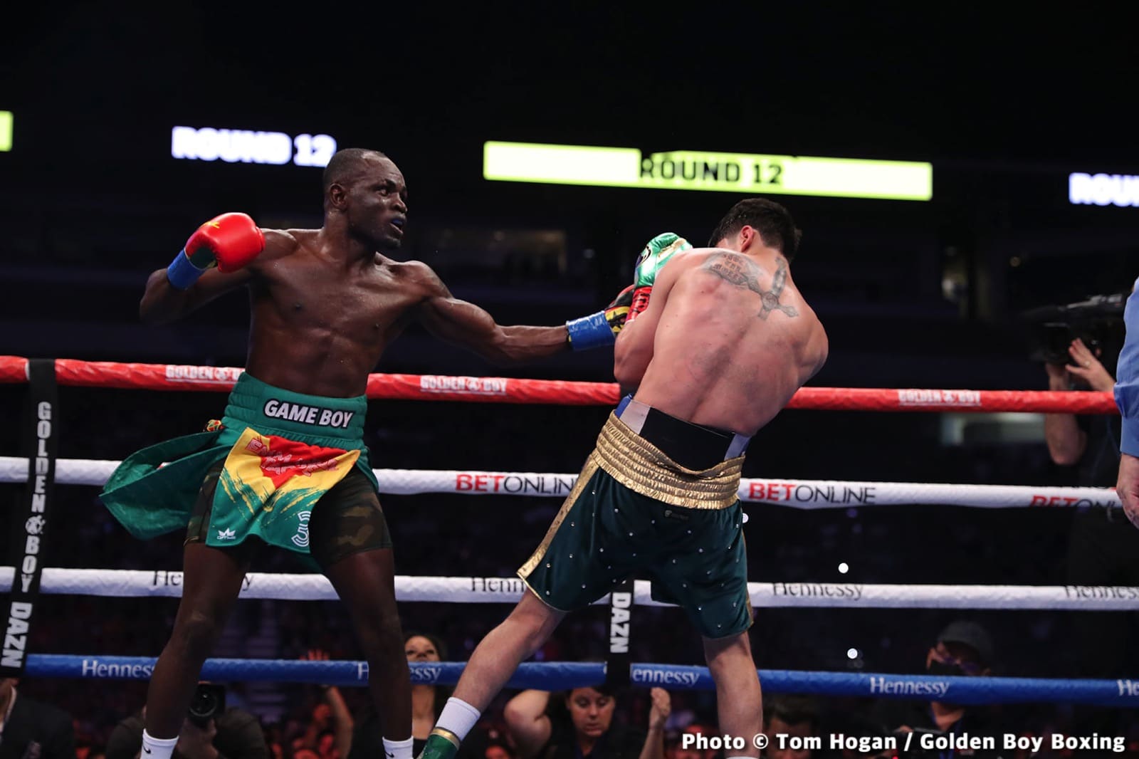 Photos: Ryan Garcia batters Tagoe, Mosley Jr defeats Rosado
