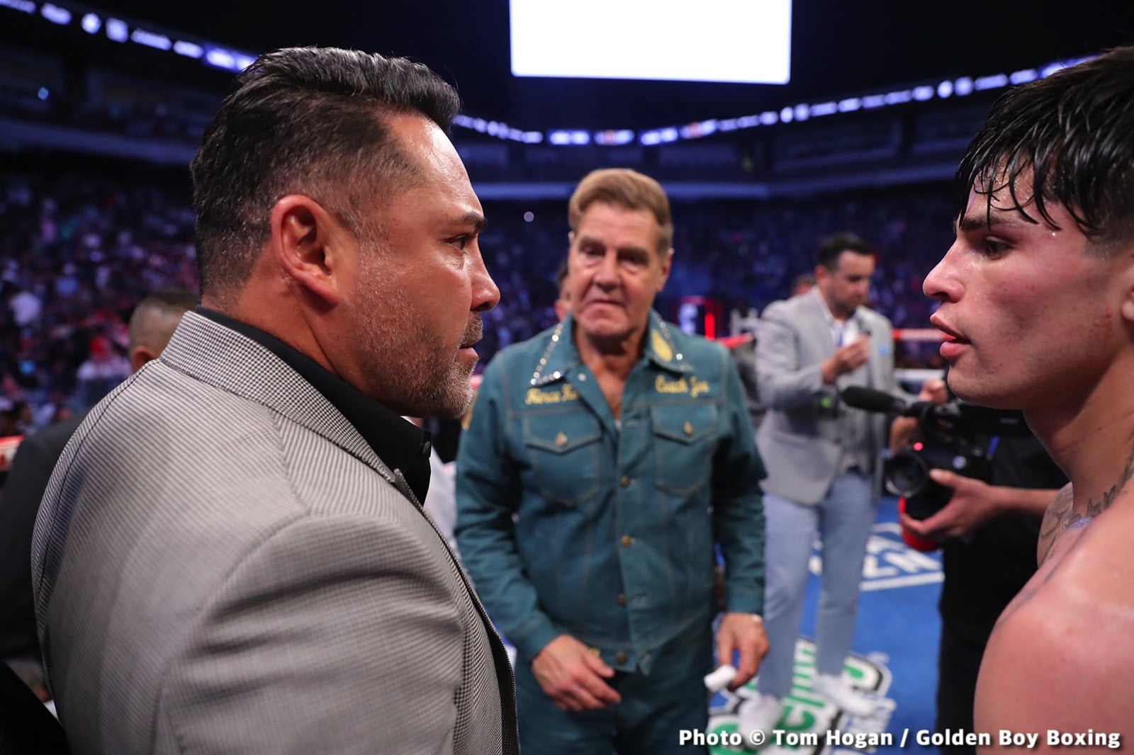Photos: Ryan Garcia batters Tagoe, Mosley Jr defeats Rosado