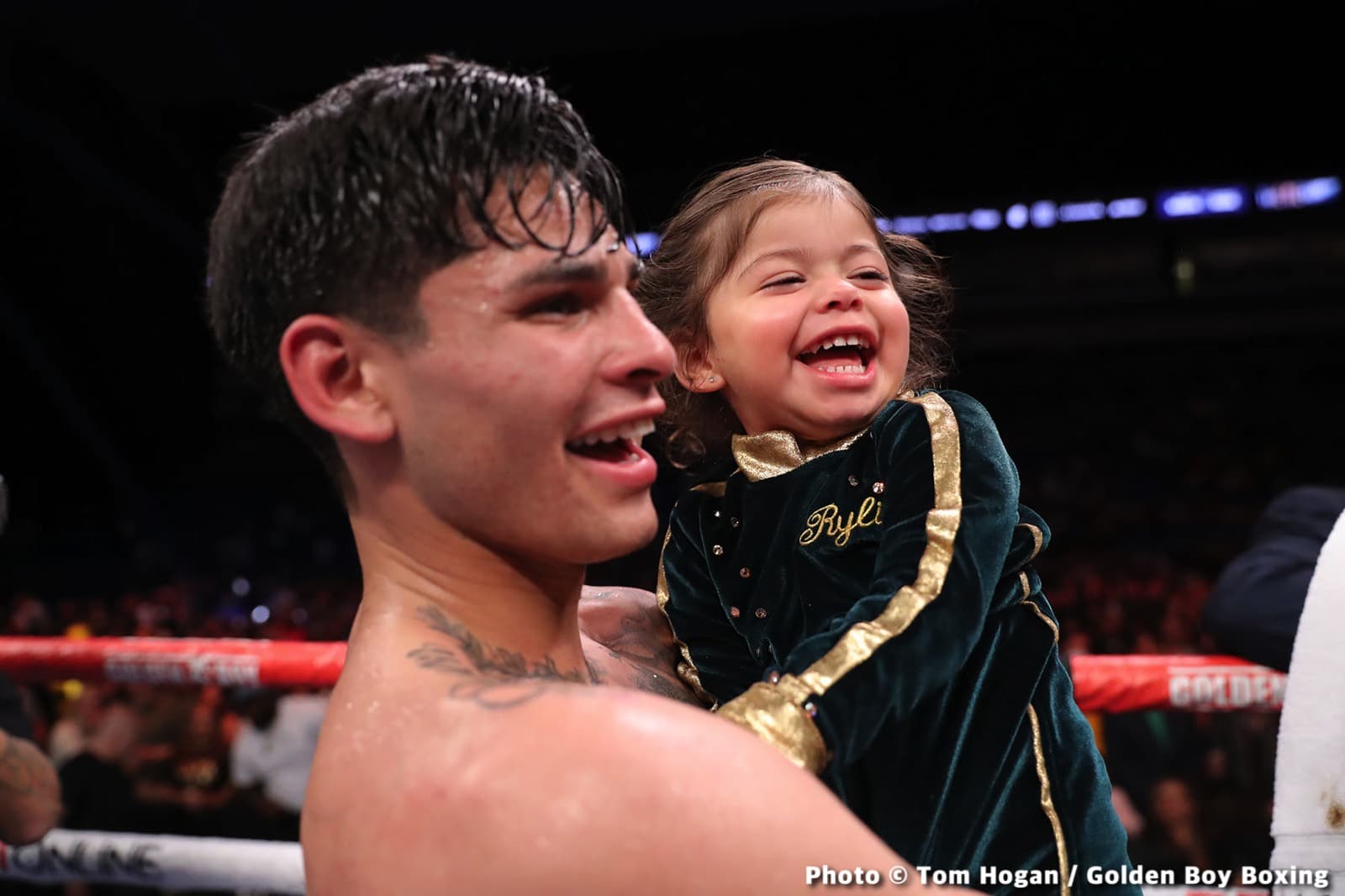 Photos: Ryan Garcia batters Tagoe, Mosley Jr defeats Rosado