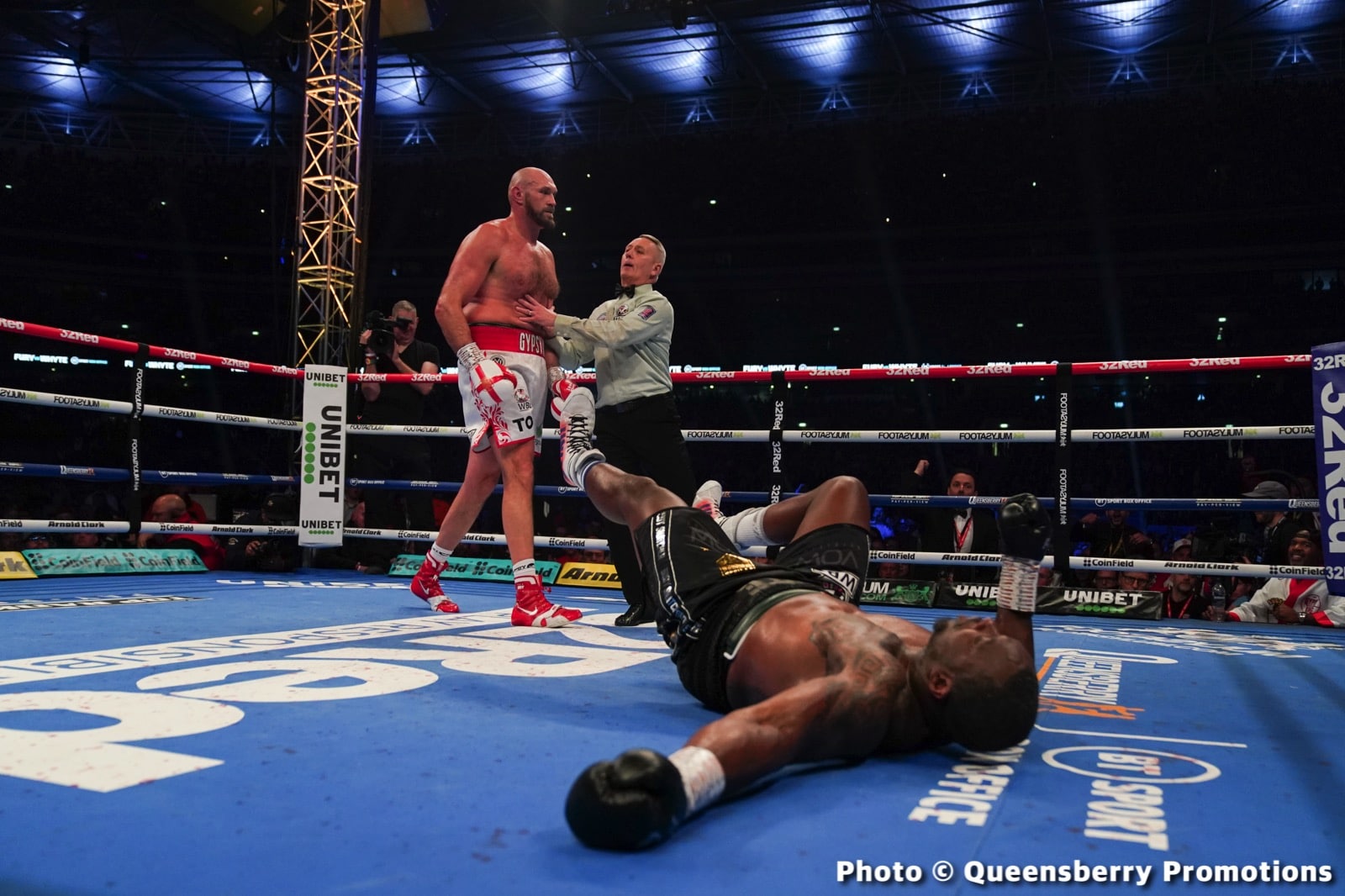 Fury Vs Whyte Results Gypsy King Rules At Wembley!