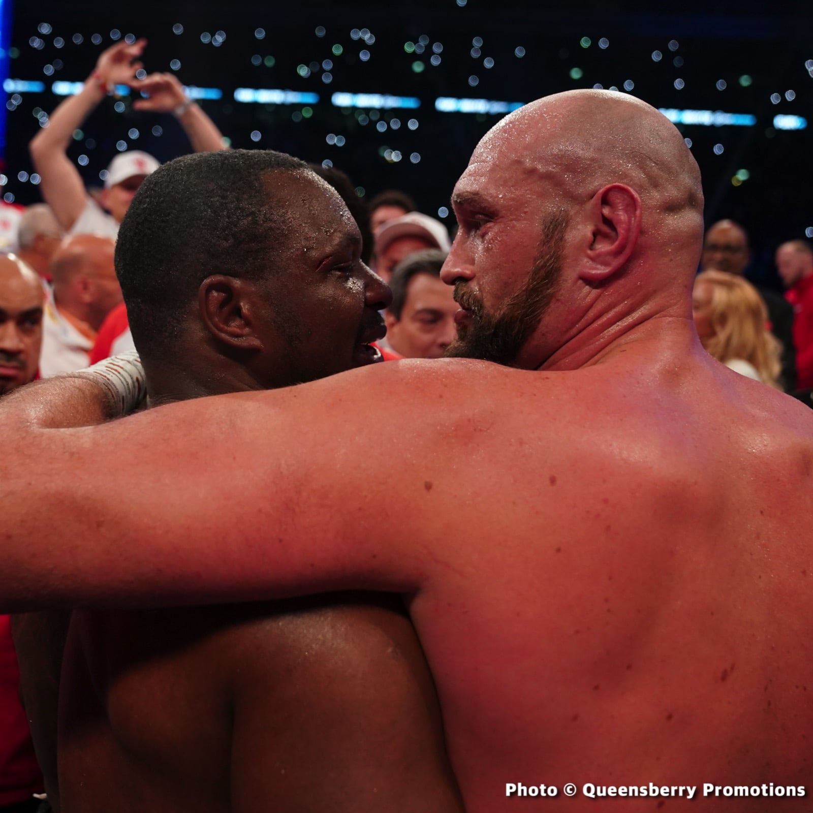 Photos: Tyson Fury Knocks Out Dillian Whyte in 6 at Wembley, London