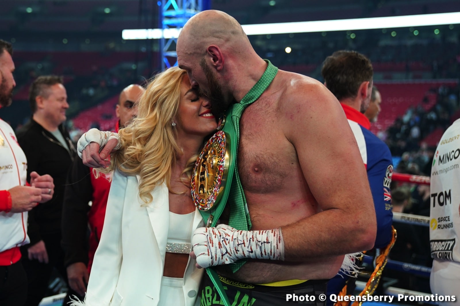 Photos: Tyson Fury Knocks Out Dillian Whyte in 6 at Wembley, London
