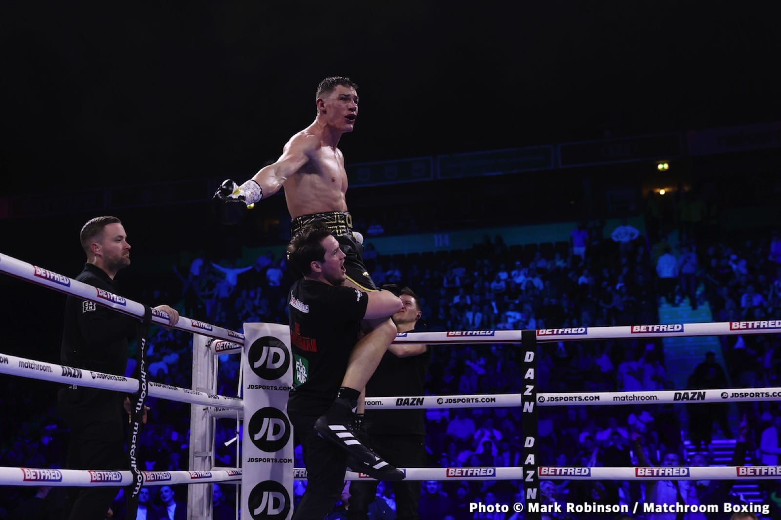 Conor Benn Scores Impressive 2nd Round KO Over Van Heerden - Boxing Results