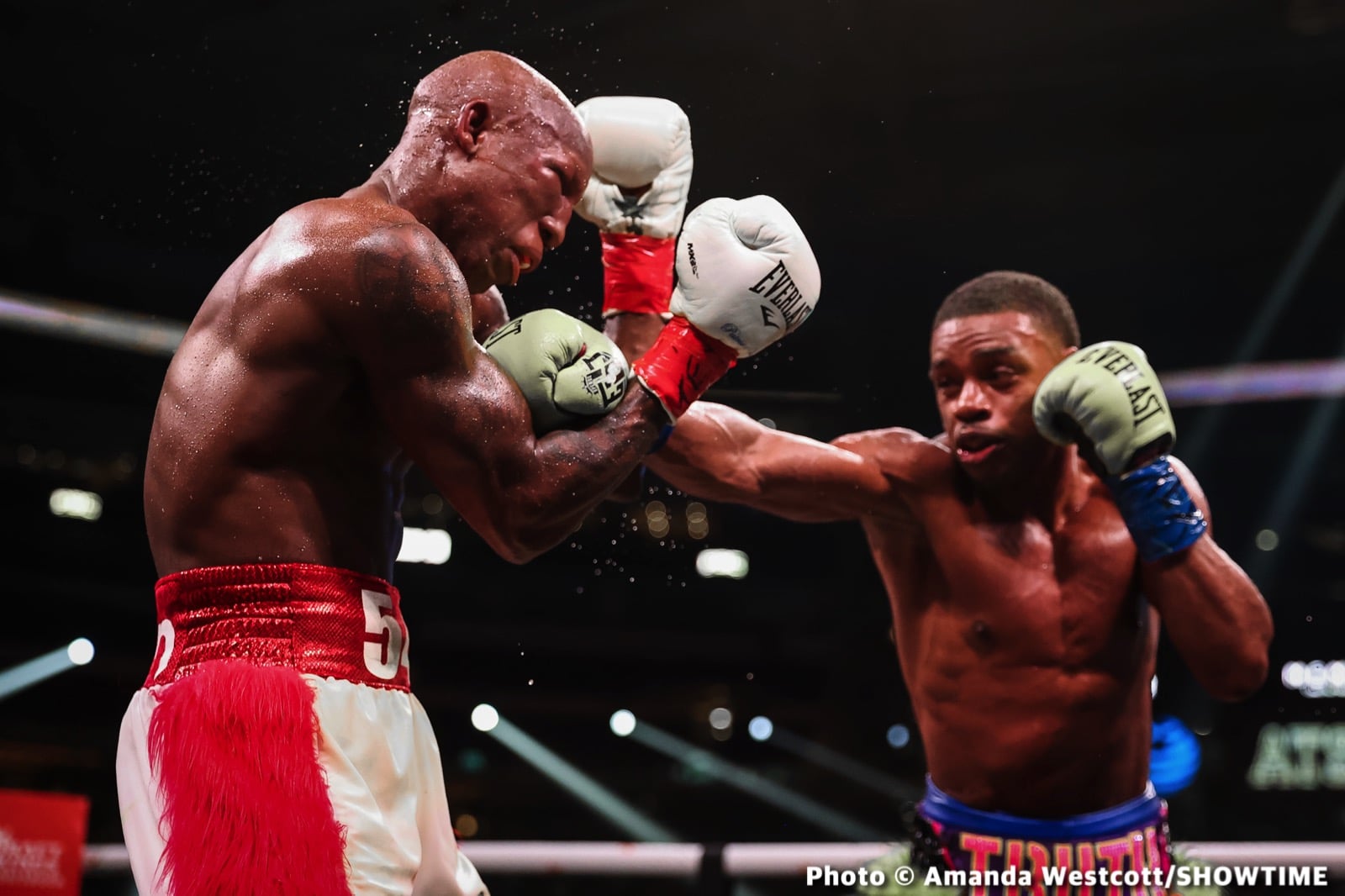 Photos: Spence TKOs Ugas in 10th, Cruz Dominates Gamboa