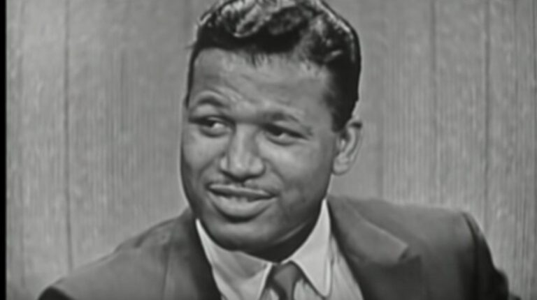 Every Knee Must Bend, Nobody Can Pretend Otherwise – Sugar Ray Robinson Was And Is THE King