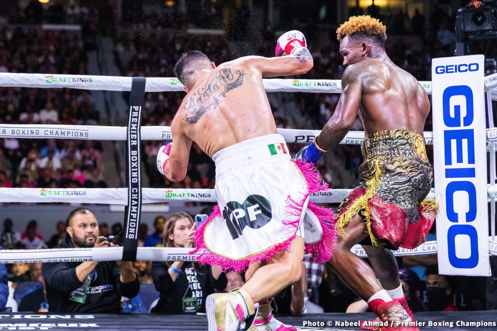 Jermell Charlo stops Brian Castano in 10th - Boxing Results