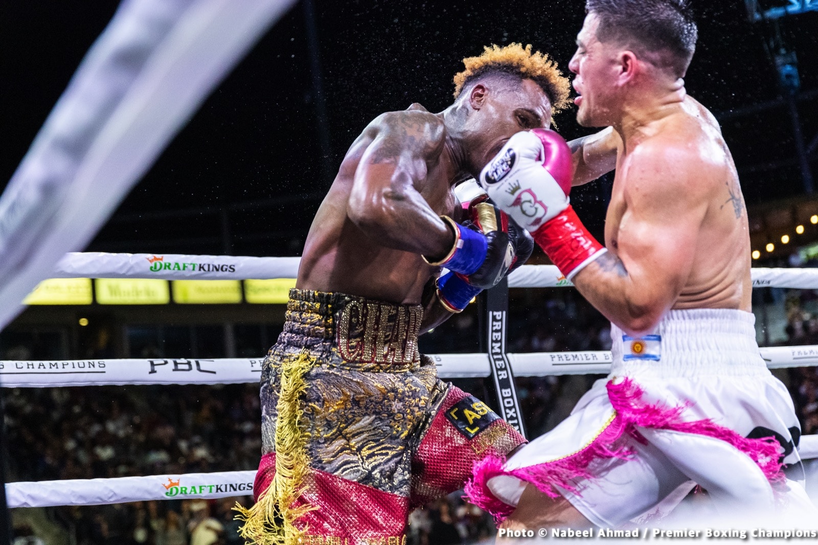 Jermell Charlo stops Brian Castano in 10th - Boxing Results