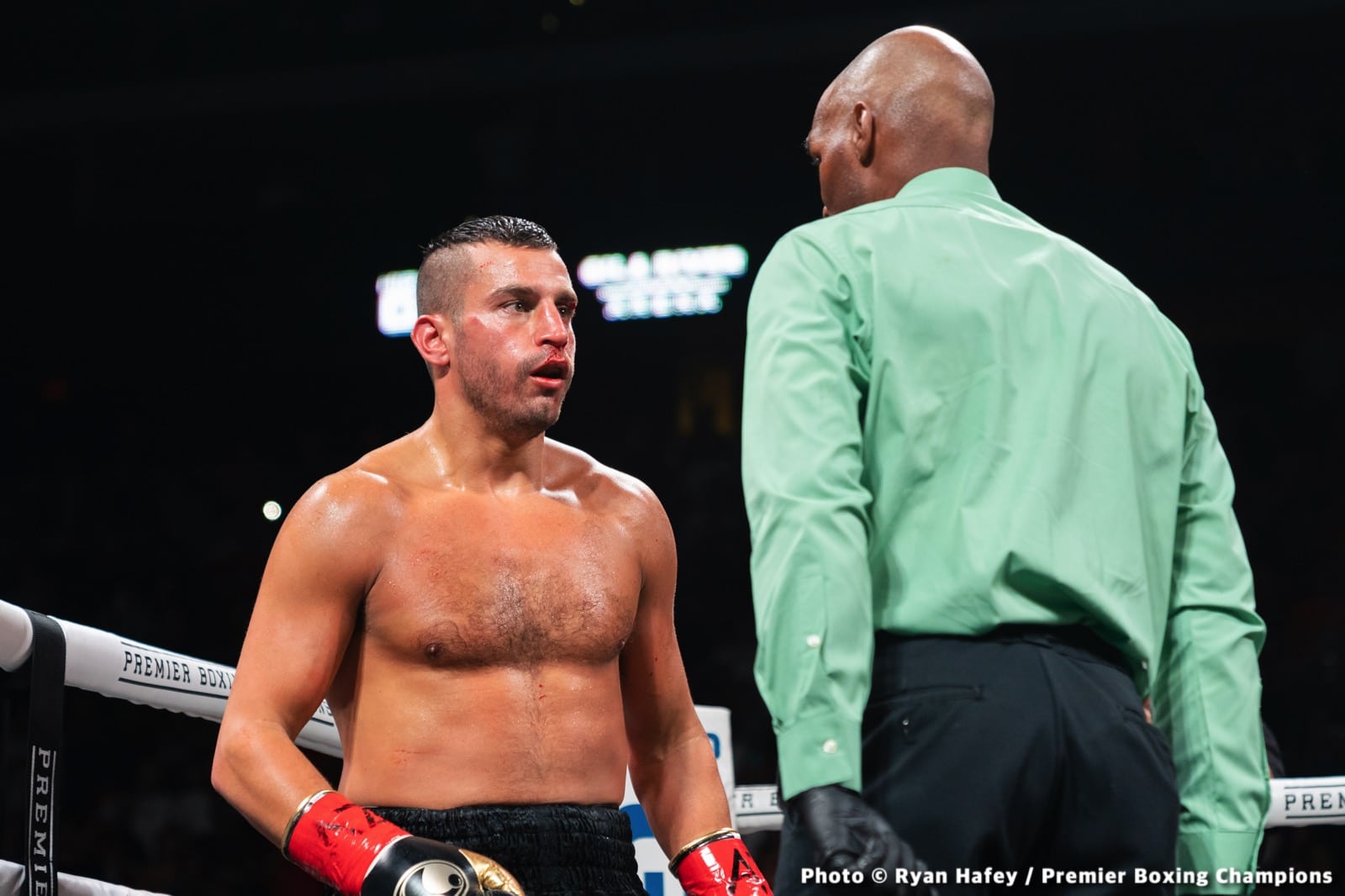 Benavidez vs. Lemieux - LIVE action results from Glendale, AZ