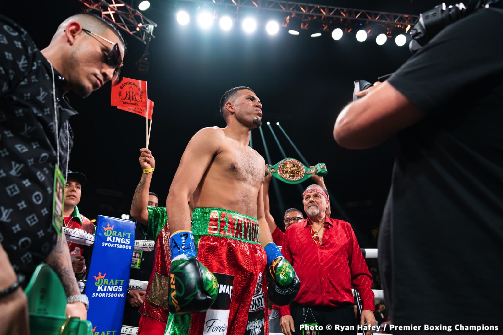 Benavidez vs. Lemieux - LIVE action results from Glendale, AZ
