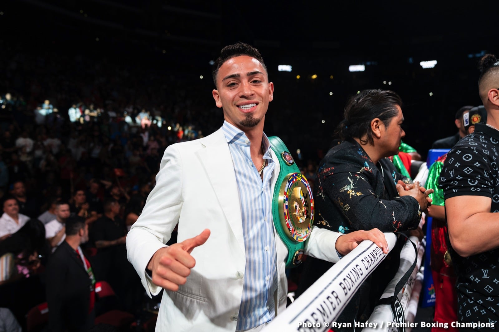 Benavidez vs. Lemieux - LIVE action results from Glendale, AZ