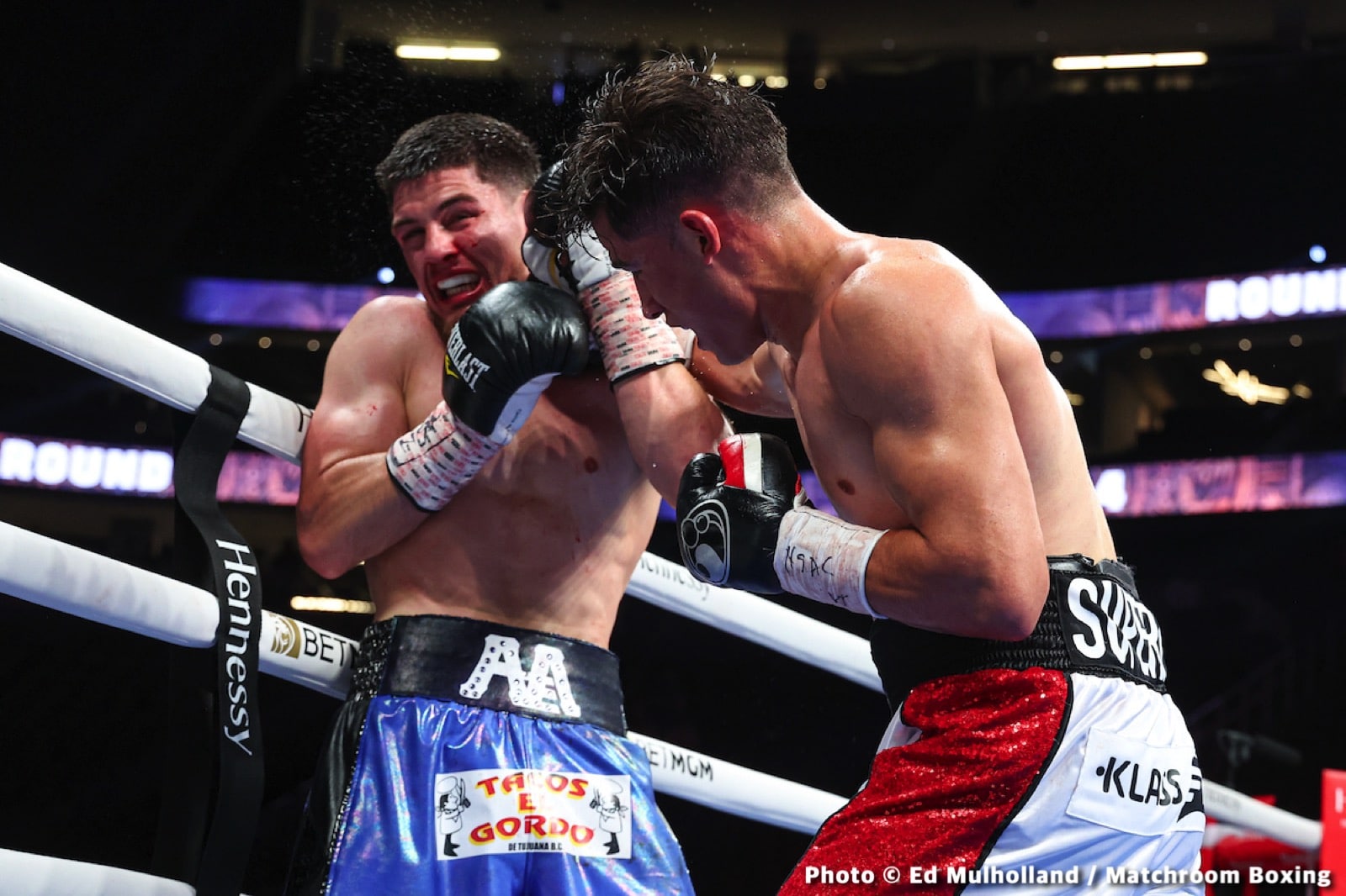 Canelo Alvarez vs. Dmitry Bivol - LIVE action results from Las Vegas