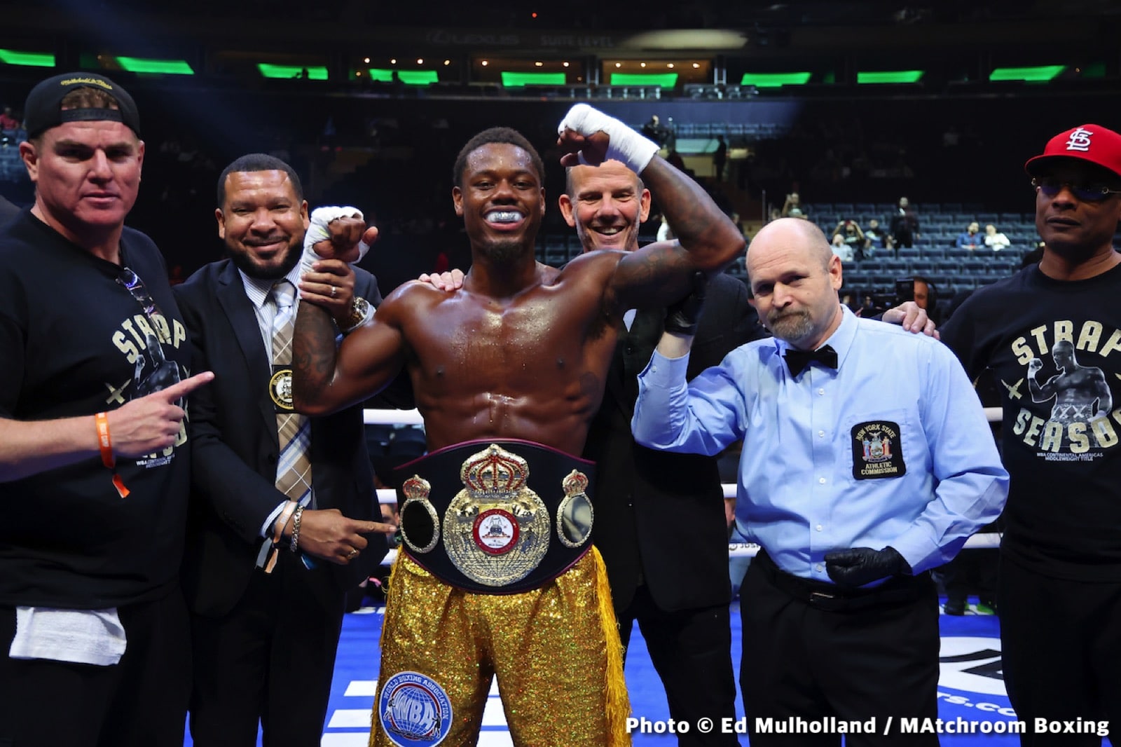 Photos: Taylor Edges Serrano In Fight For The Ages At MSG