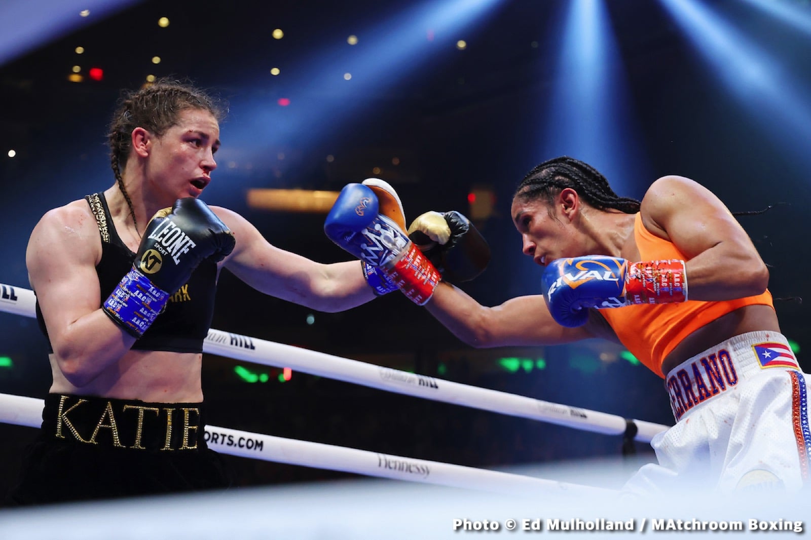 Katie Taylor defeats Amanda Serrano - Boxing Results