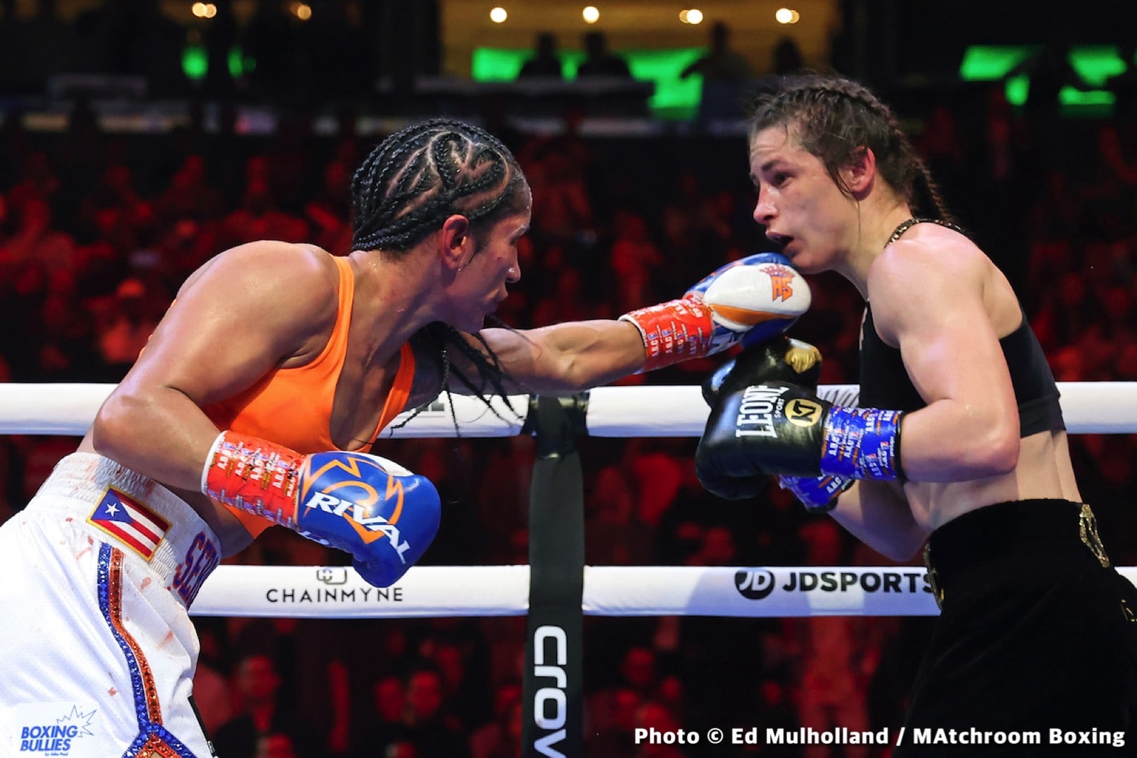 Amanda Serrano, Katie Taylor boxing image / photo