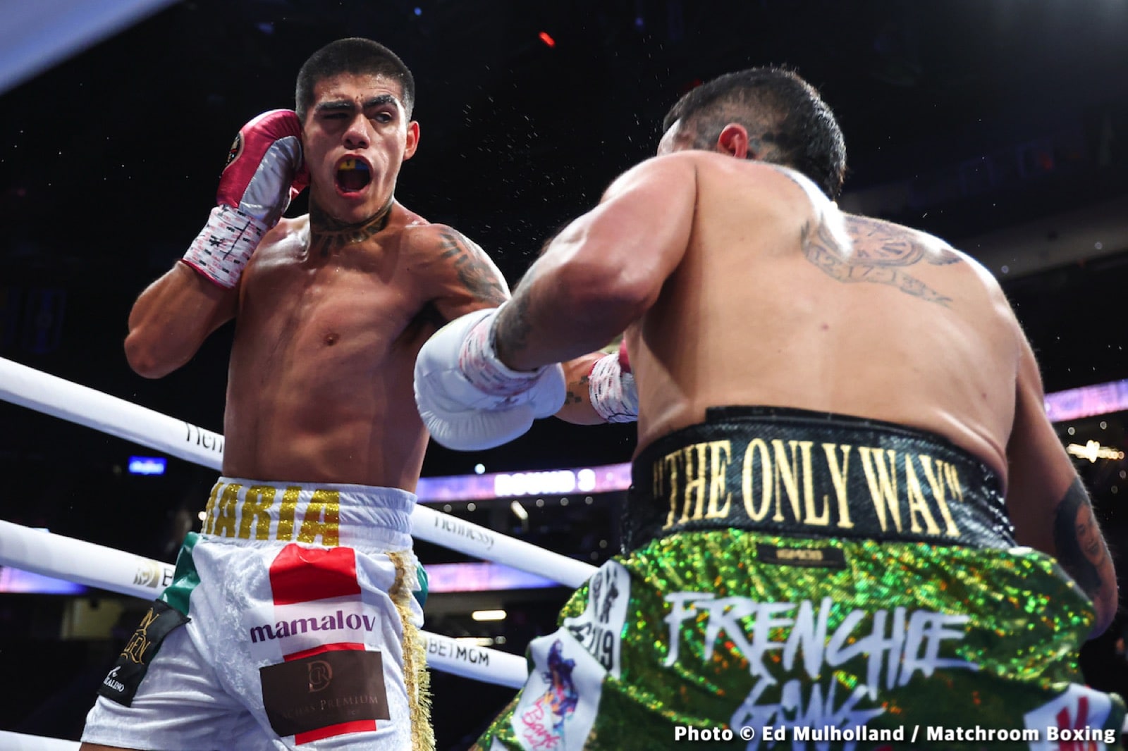 Canelo Alvarez vs. Dmitry Bivol - LIVE action results from Las Vegas