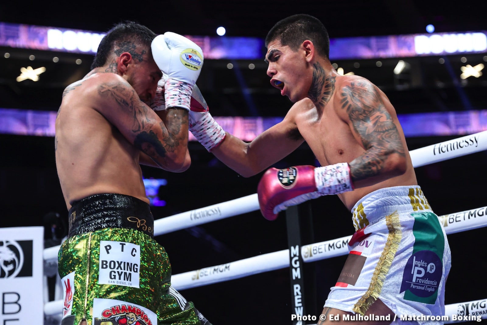 Canelo Alvarez vs. Dmitry Bivol - LIVE action results from Las Vegas
