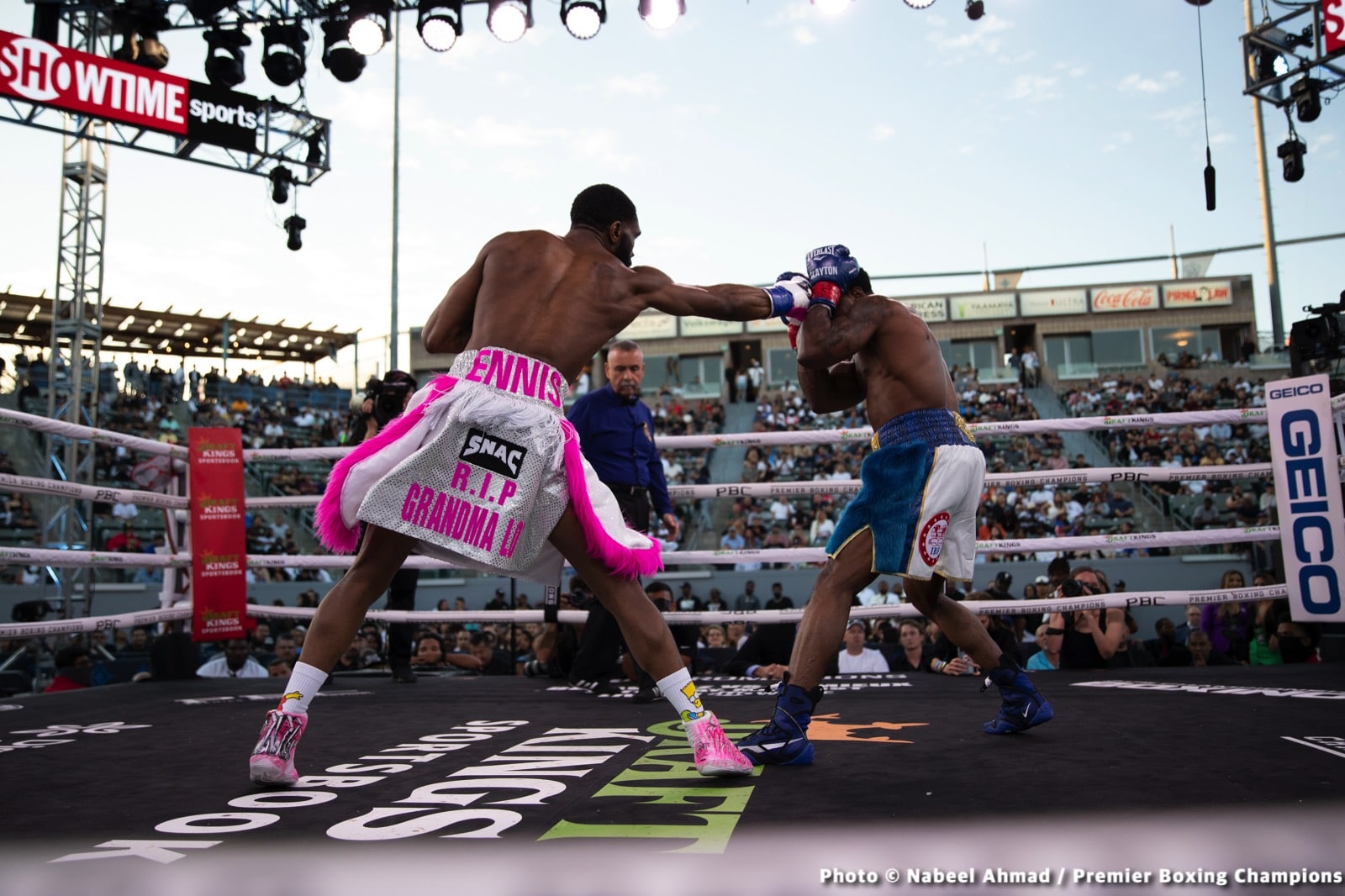 Jaron Ennis obliterates Custio Clayton - Boxing Results