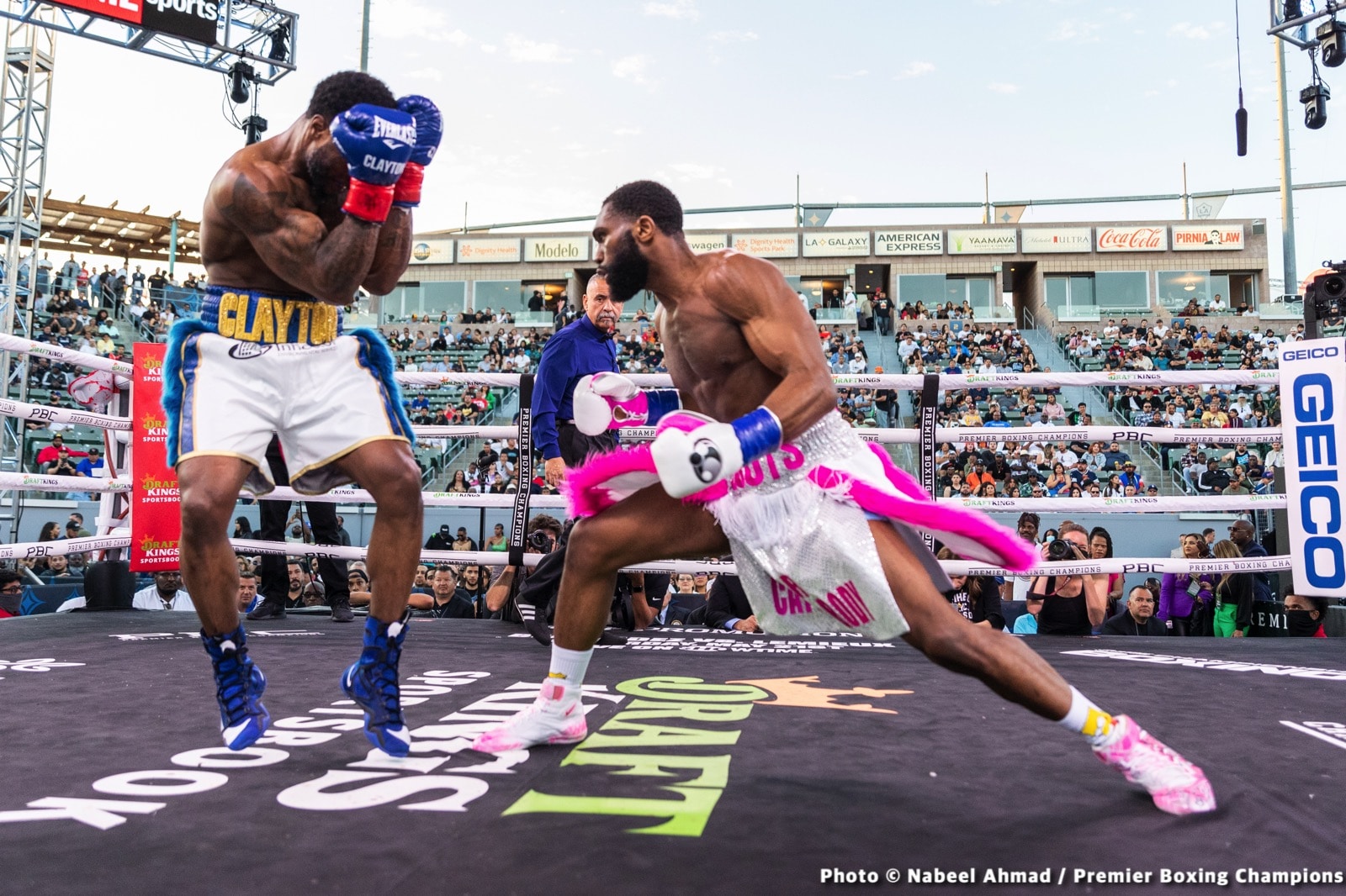 Jaron Ennis obliterates Custio Clayton - Boxing Results