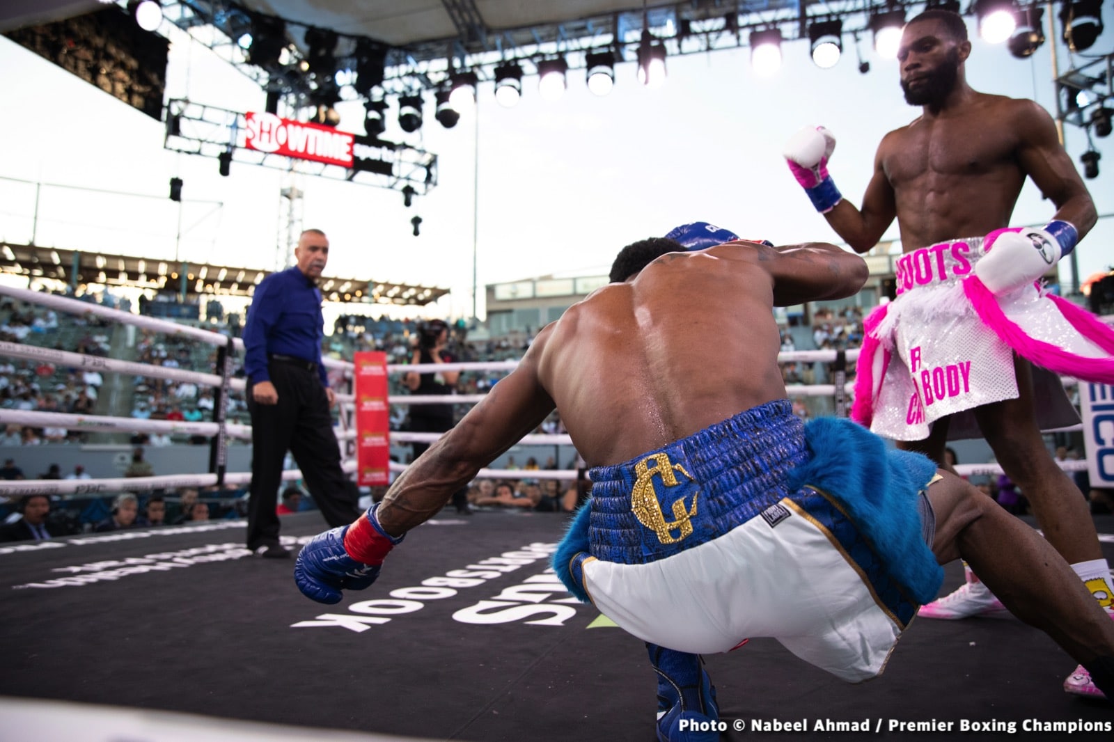 Jaron Ennis obliterates Custio Clayton - Boxing Results