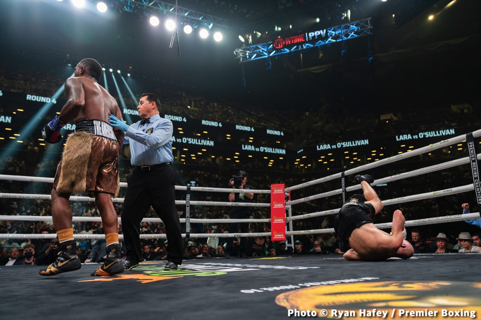 Gervonta Davis vs. Rolando Romero - LIVE results from Brooklyn, NY
