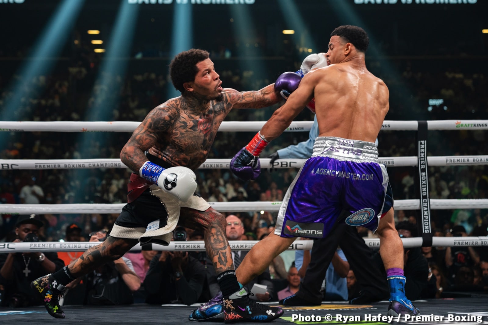 Gervonta Davis vs. Rolando Romero - LIVE results from Brooklyn, NY