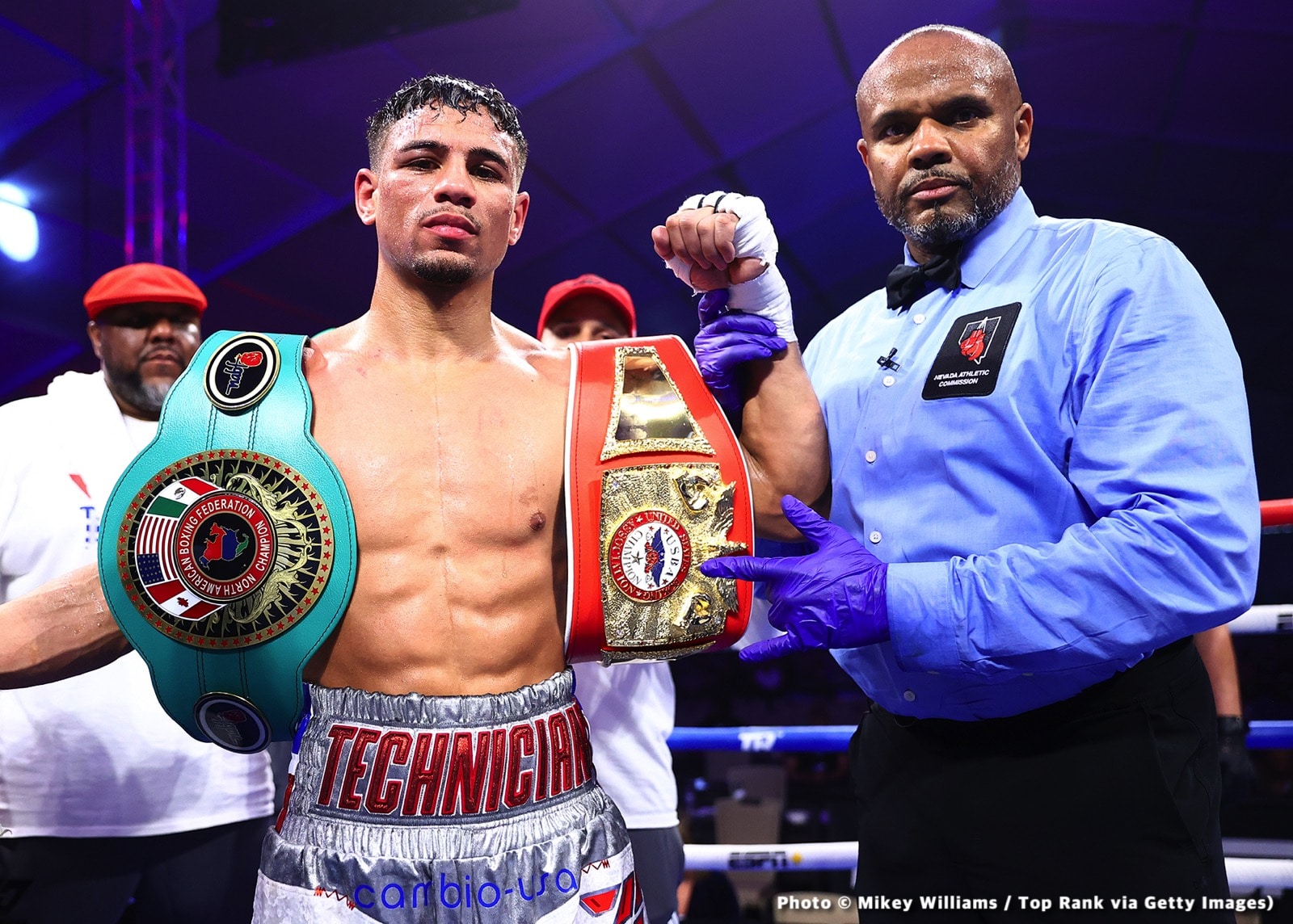 Janibek Alimkhanuly stops Danny Dignum by 2nd round KO - Boxing results