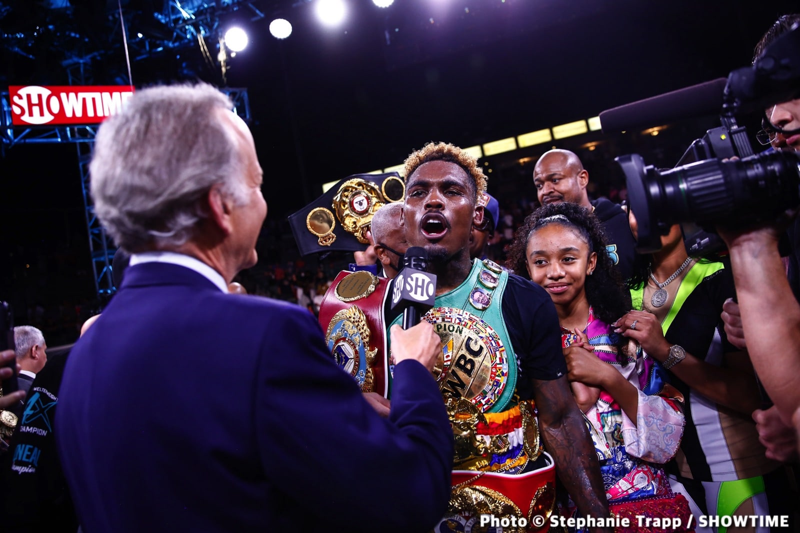 Photos: Jermell Charlo KOs Castano, Ennis Crushes Clayton!