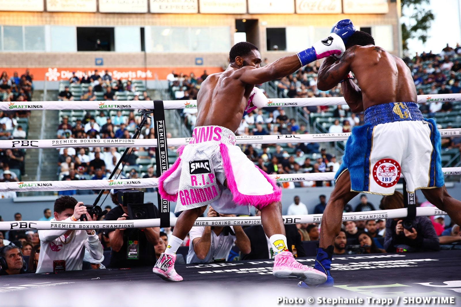 Photos: Jermell Charlo KOs Castano, Ennis Crushes Clayton!