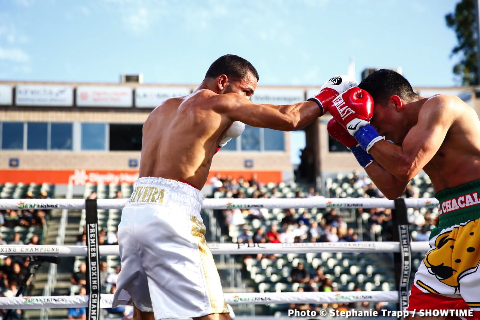 Photos: Jermell Charlo KOs Castano, Ennis Crushes Clayton!